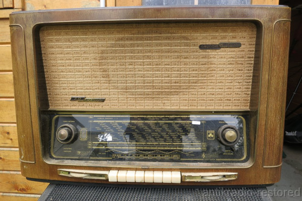 Grundig 4040 W/3D